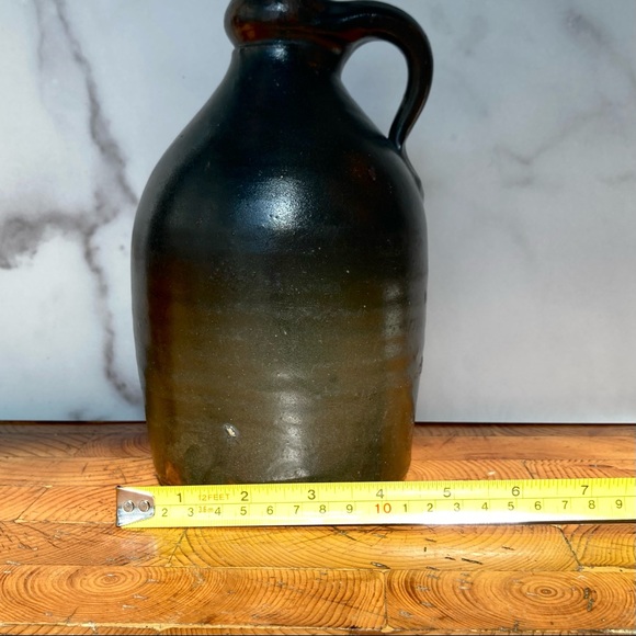 Antique Brown Salt Glaze Ceramic Stoneware Whiskey Storage Jug w/ Finger Handle - Picture 9 of 9